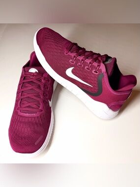 Nike Women's Free RN True Berry Purple Athletic Sneakers Size - 8